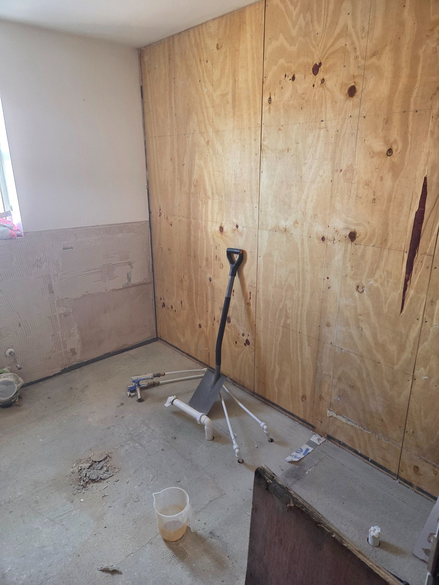 Bathroom preparation before works